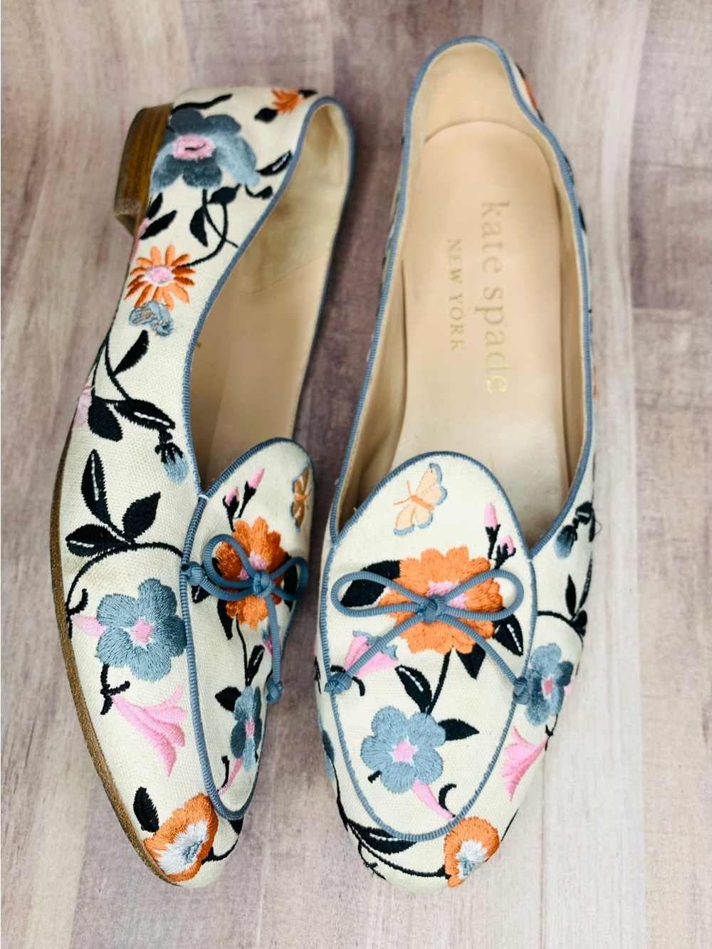 kate spade devi loafers White Floral Embroidered Loafers flats shoes sz 10B - Picture 13 of 13